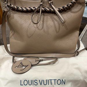 LOUIS  VUITTON Monogram Mahina Beaubourg Hobo MM